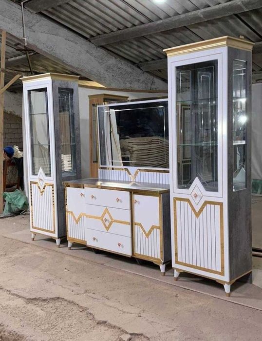 Комод мебель+пенал сотилади