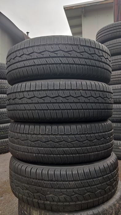 4бр.всесезонни гуми 195/65/15 TOYO Celsius 
6.5/6.6mm
намалена цена 99