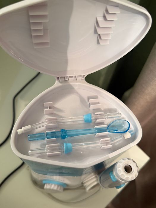 Ирригатор б/у отдам бесплатно