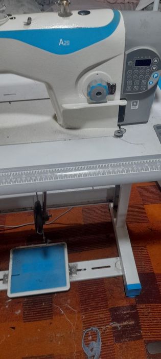 Тикув мошинкаси сотилади