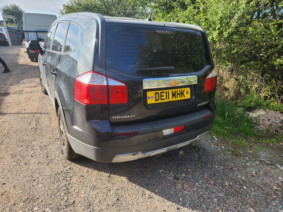 За части Chevrolet Orlando 1,8 бензин 2011 година