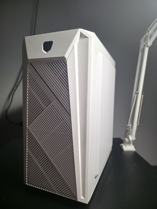 Carcasa Aqirys Bellatrix Pro mATX