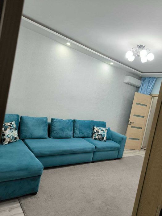 Продается квартира Чиланзар 14  2в3/3/4 , балкон 2*6,улучшенка