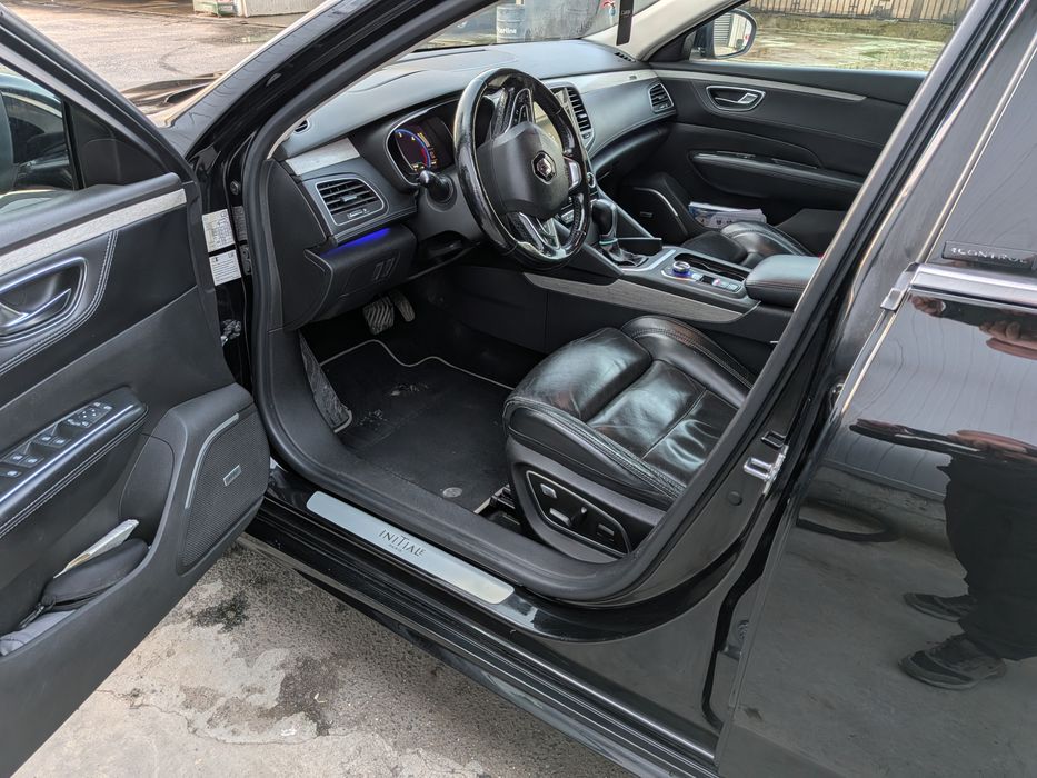 Рено Талисман Initiale Paris