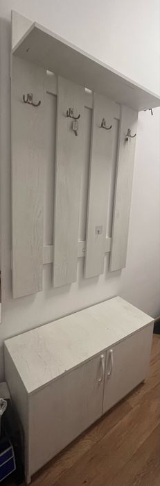 Прихожая шкаф дерево