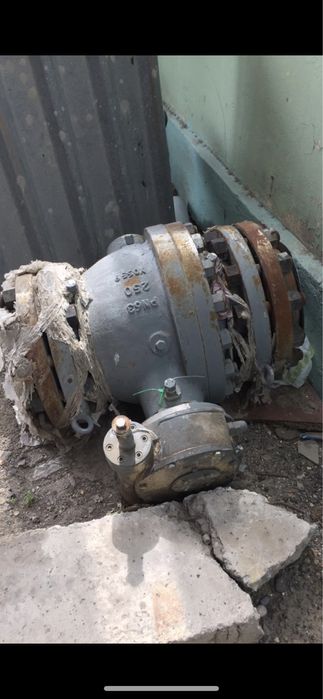 Кран шаровый со штурвалом