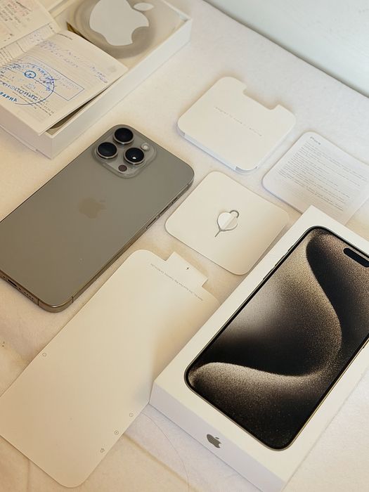 Iphone 15 PRO MAX - 256 GB. Перфектно състояние !
