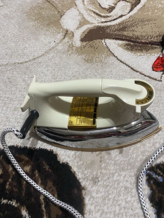 Pikai dazmol sotiladi