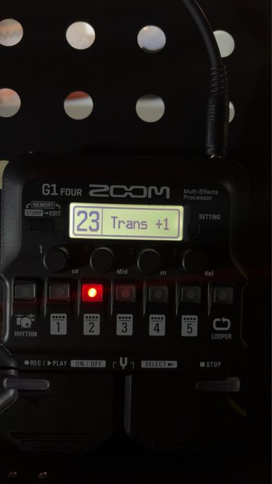 Tonuri de vioara pentru procesor Zoom G1 Four