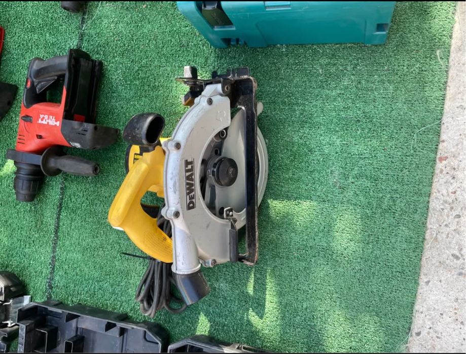 Инструменти DewalT