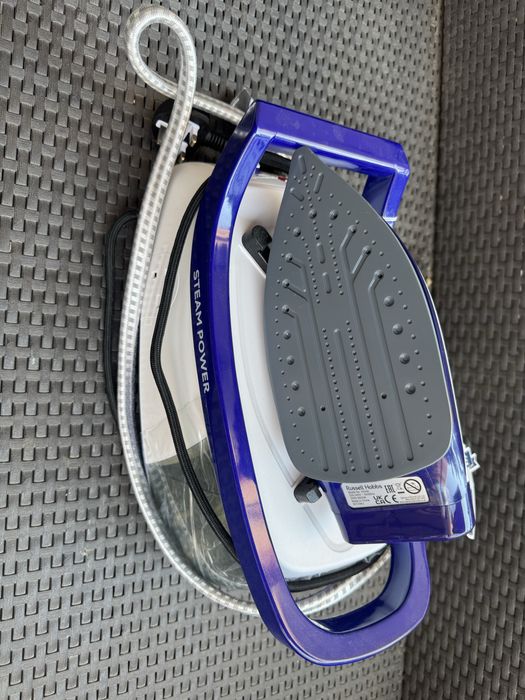 Statie de calcat cu aburi Russell Hobs nou cu cutia originala