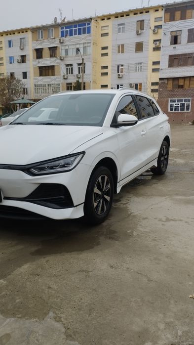 Продается машина BYD