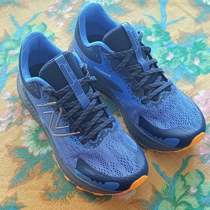 Маратонки NEW BALANCE Dyna Soft Nitrel сини или черни. Размер 44. Нови