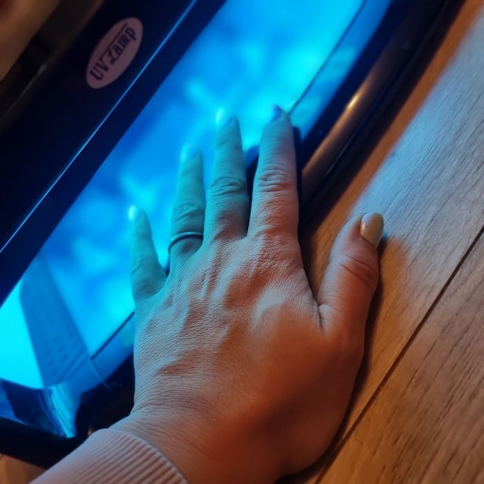 Лампа за печене на гел лак