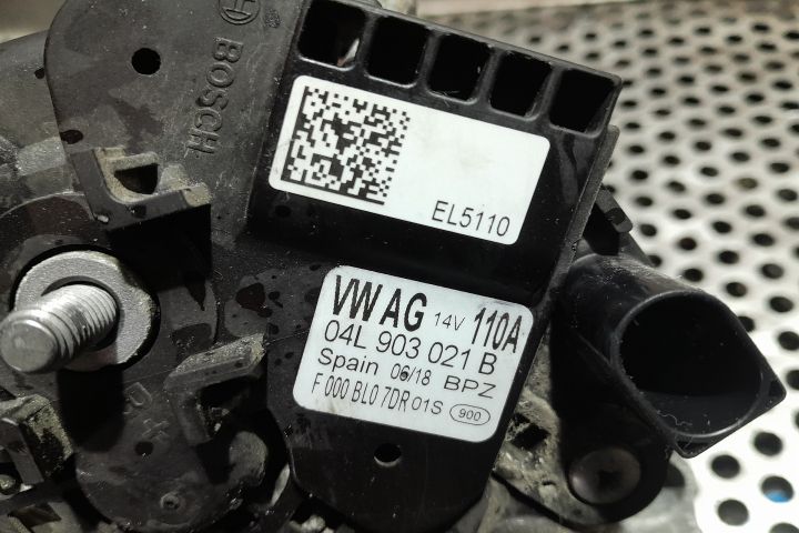 Alternator 04L903021B 04L903021B Seat Ibiza a 5-a generatie KJ