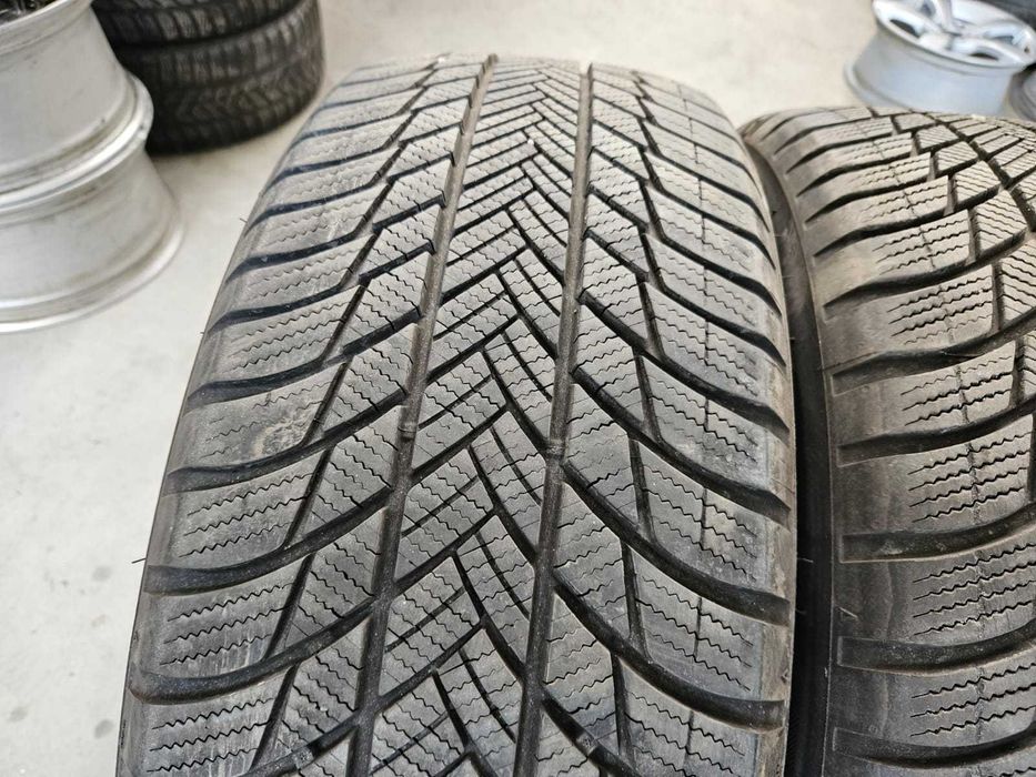 4 Anvelope IARNA 225.60.17 'Bridgestone' [dot 2022] ;stare foarte buna