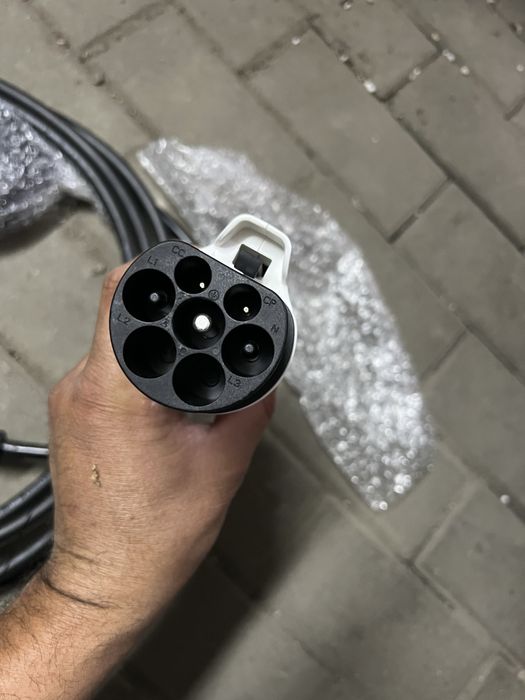 Продам зарядку 220w GBT срочно