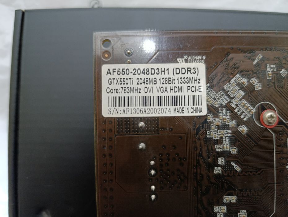 Видеокарта GTX  550 Ti  2gb