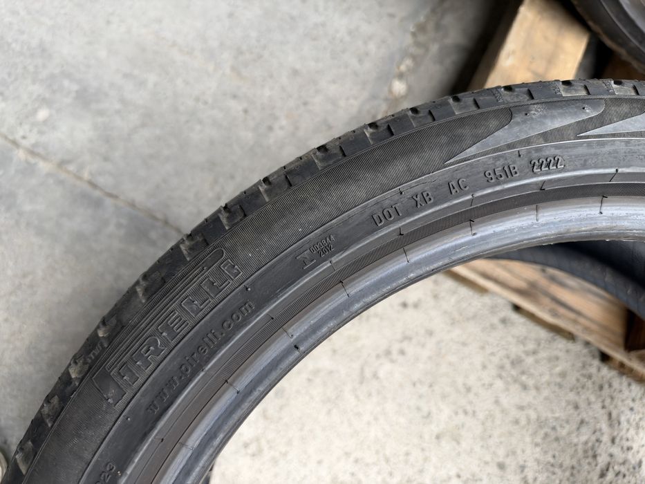 4бр. ЗИМНИ Гуми С Борд 265/40R/21 -PIRELLI- DOT:0122- 5.0мм.+3.8мм. *80€ За Комплект*