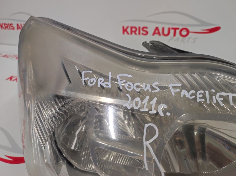 Десен фар за Ford Focus / Форд Фокус 2011г