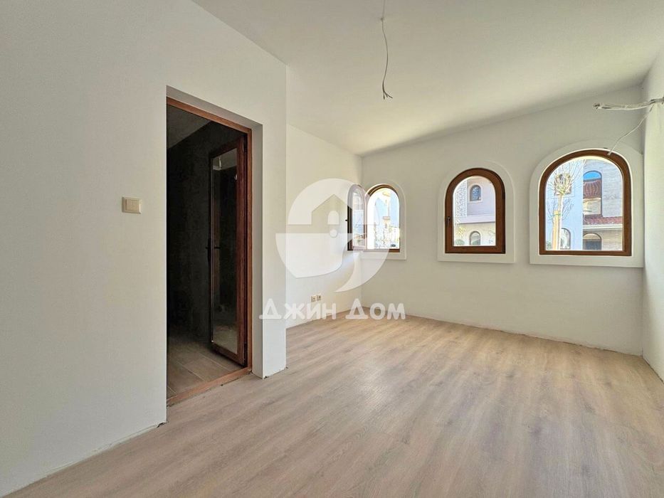 Продава се Двустаен апартамент в с. Кошарица, Област Бургас - 56 кв.м за 774 €/кв.м - Снимка #4