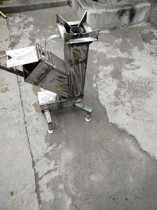 Vând sobă tip ,,rachetă"