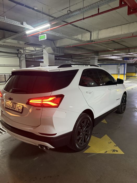 Equinox 441 milonlik  2023 yil bir qol