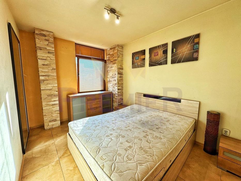 Продава се Двустаен апартамент в Варна, Лятно кино Тракия - 72 кв.м за 2084 €/кв.м - Снимка #3