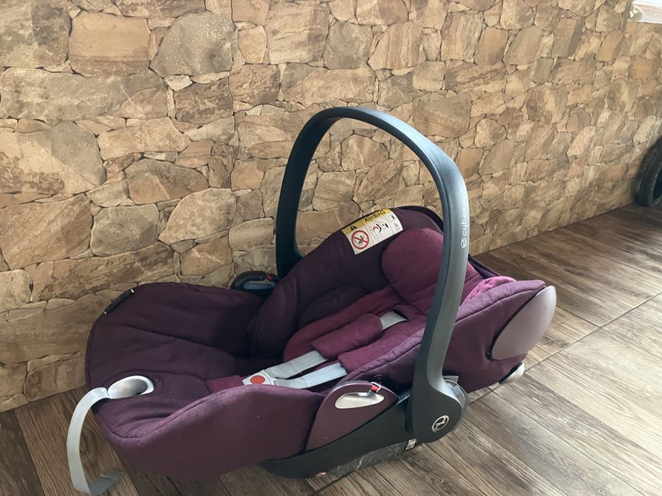 Cybex Cloud Q кошче + адаптери за orfeo или libelle и аксесоари