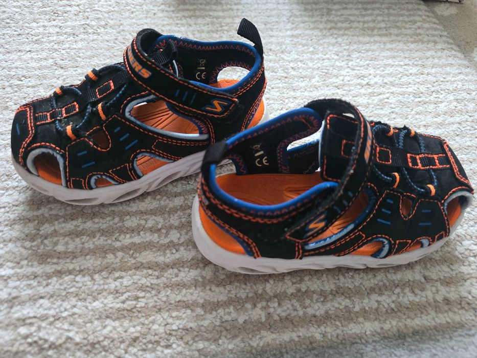 Sandale Skechers băieți mărime 26
