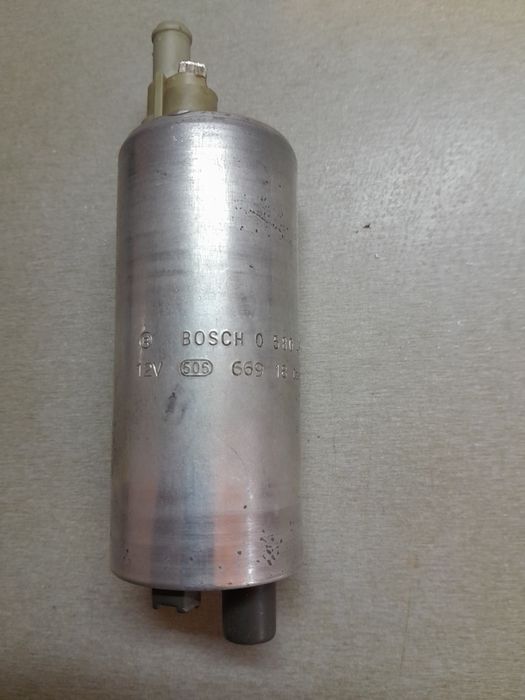 Бензинови помпи опел вектра Б 2000 кубика 136 к.с.