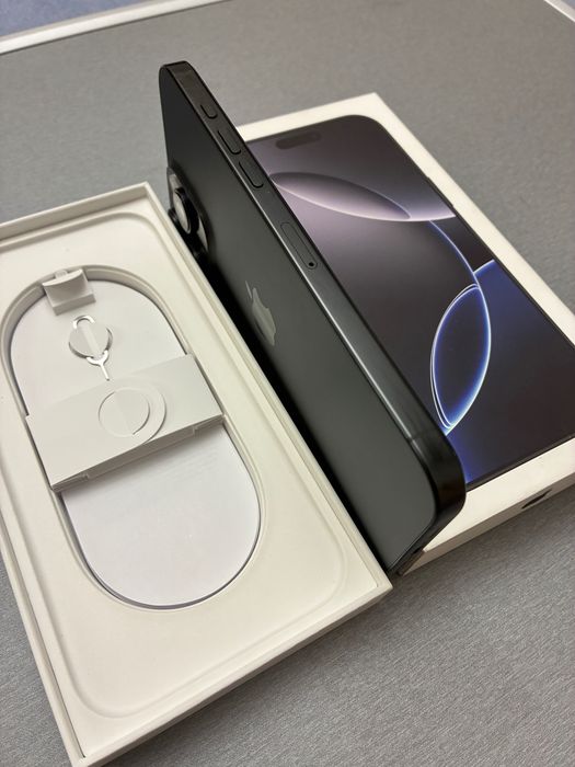 iPhone 16 Pro Max 256gb 100%