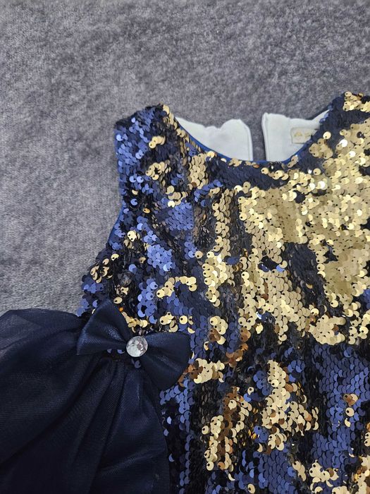 Нарядное детское платье