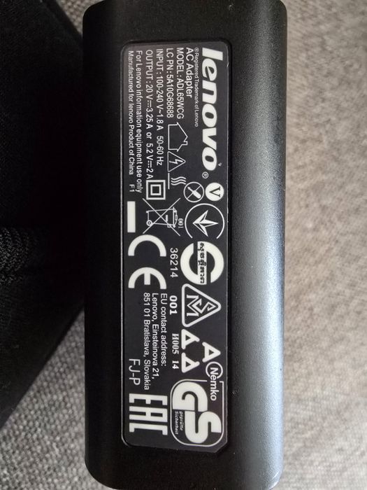 Блок питания lenovo yoga.