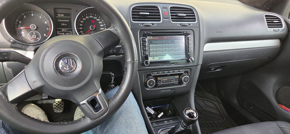 VOLKSWAGEN Golf 2010 — imagine 5