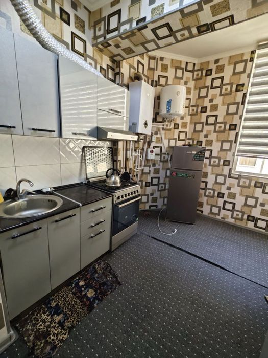 Ижарага берилади оилага 1 хона 5- етаж янги бозор