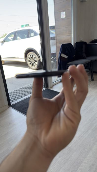 Продам iphone Xr 128gb
