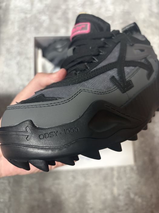 Off-White Odsy-1000