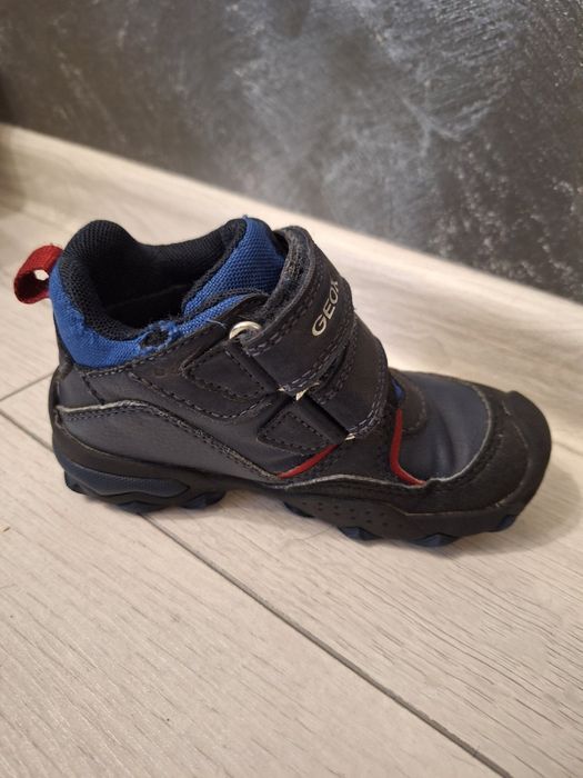 Детски зимни обувки на Geox естествена кожа 26 номер
