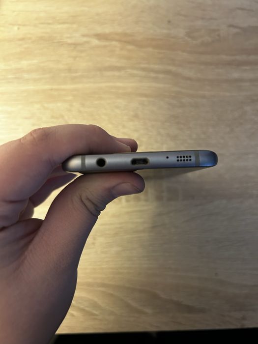 Samsung Galaxy S7 edge 32/4gb