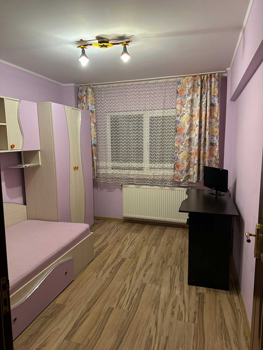 Inchiriez Apartament 4 camere Gavana 3