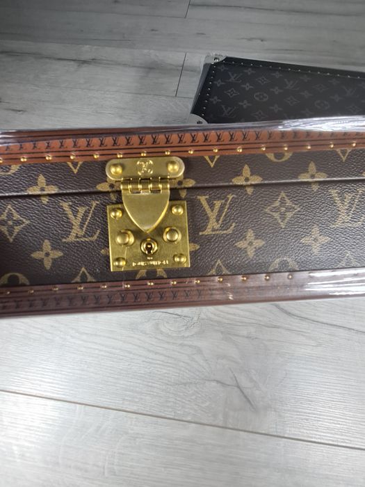 Cutie-Ceasuri-Luxury-Louis-Vuitton-Monogram-Premium-Top-Quality-Noua