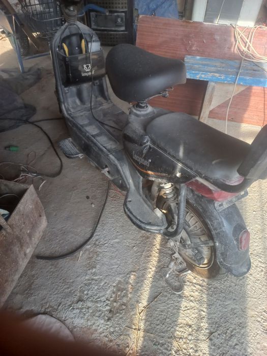 Электронный скутер