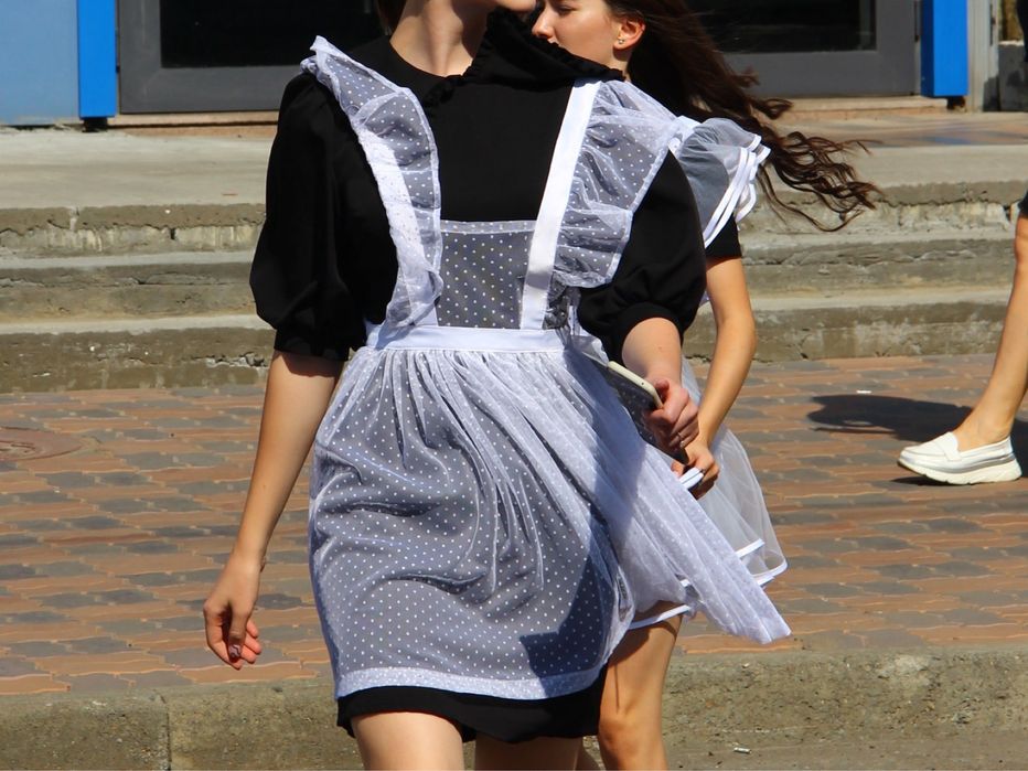 Школьное платье и фартук