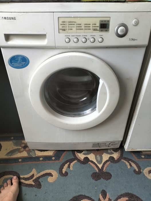 Продам стиральную машину