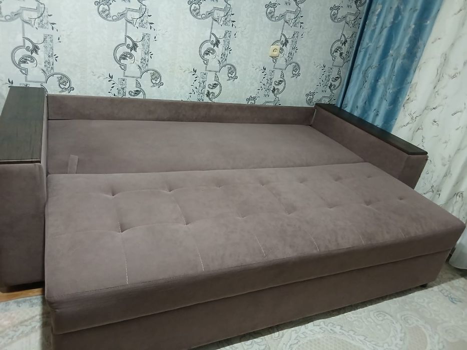 Продам диван в отличном состоянии.