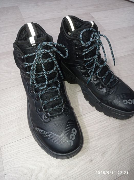 Ботинки GORE-TEX