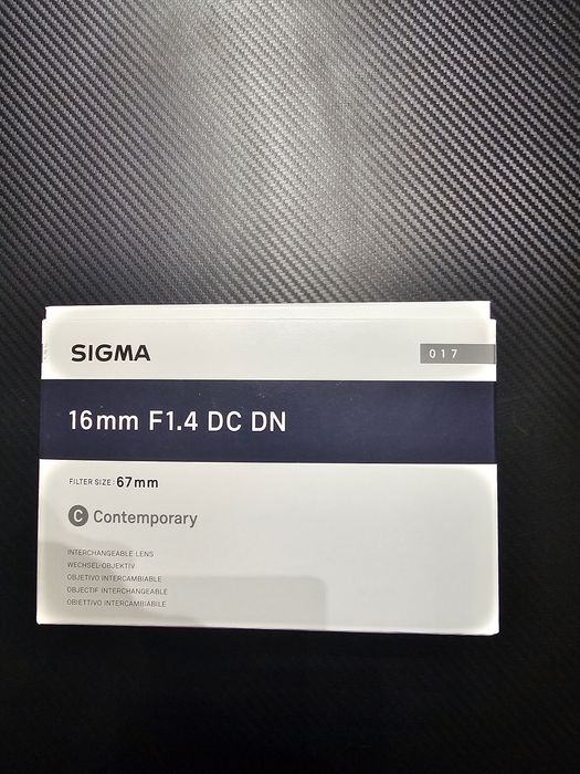 Obiectiva SIGMA 16mm, F.14 DC DN contemporany SONY E-mount
