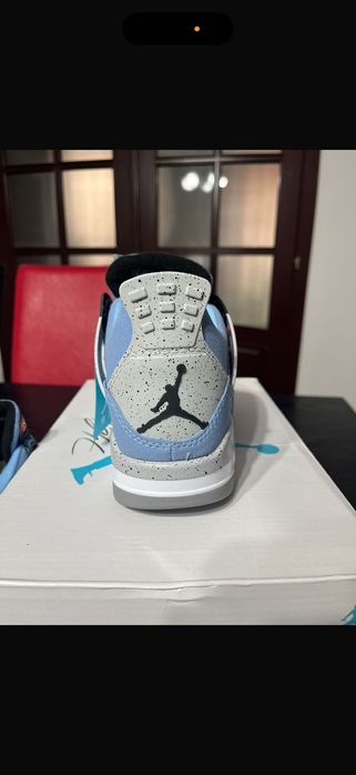 Air jordan retro 4