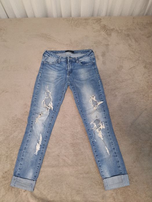 Дамски маркови дънки